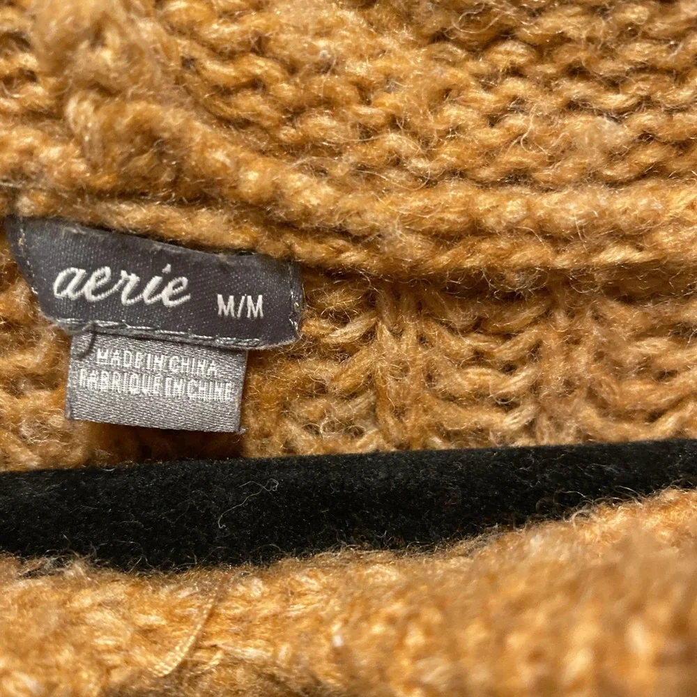 Aerie Chunky Hooded Knit‎ Hooded Sweater Women's Size Medium